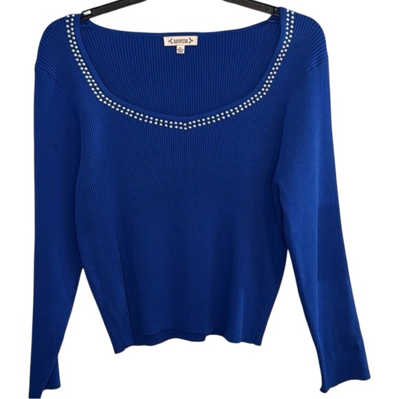 Nanette Lepore Sweaters - Nanette Lepore Sweater Blue, Cropped, Stud Detail, in Size L,‎ XL  NWT